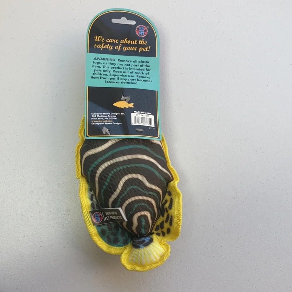 3/$12 NWT chew resistant material dog toy tropical fish squeak toy